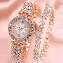 Fashionable Flower Design Stone Quartz Watch & Bracelet For Women 2Pcs Set