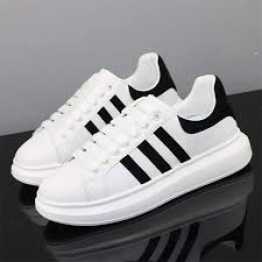 Versatile Collection of fashionable Sneakers for Men - Ideal for Winter and Summer Wear